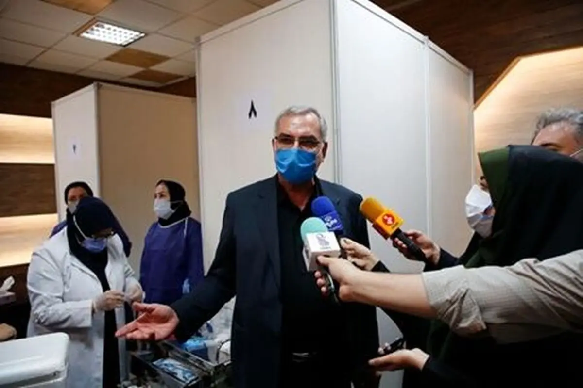 وزیر بهداشت: دانشگاه‌ها اواسط مهر ماه بازگشایی می‌شوند