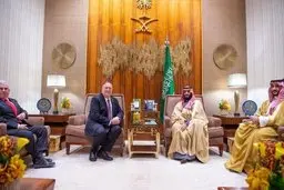 پمپئو و بن سلمان در ریاض گفت‌وگو کردند