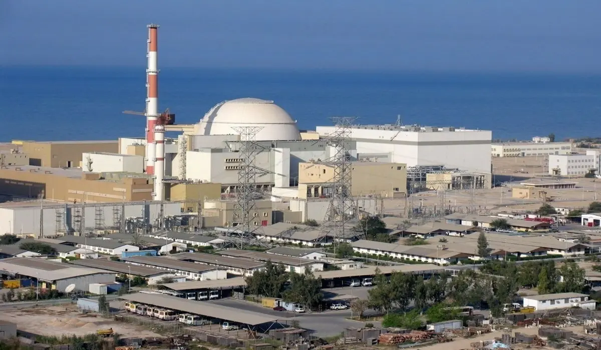 رئیس روس‌اتم: صبح امروز آخرین مرحله جابجایی کارکنان نیروگاه بوشهر آغاز شد؛ تنها ۲۰ نفر در این تأسیسات باقی مانده‌اند 