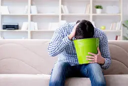 با این خوراکی ها از شر حالت تهوع خلاص شوید!