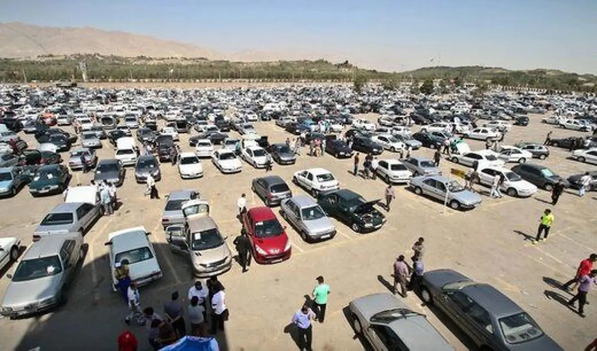 قیمت خودروهای ایران خودرو افت کرد