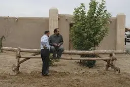 قرار بود جمشید هاشم‌پور «مختار» باشد؛ در جلسه نهایی گفت با توجه به طولانی بودن زمان فیلمبرداری، نگران است که نتواند از پس کار بربیاید