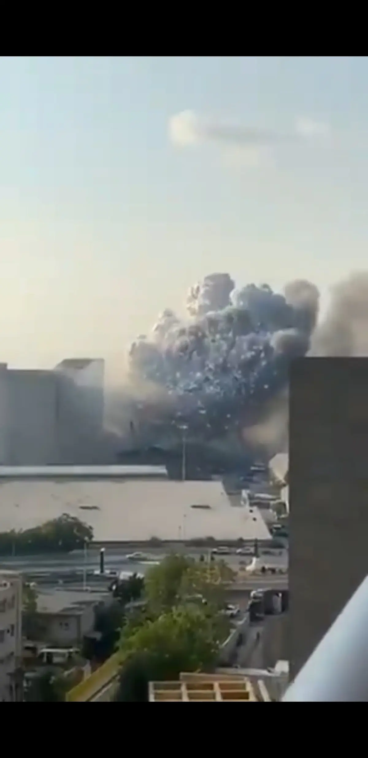 وقوع دو انفجار در پایتخت لبنان + ویدئو