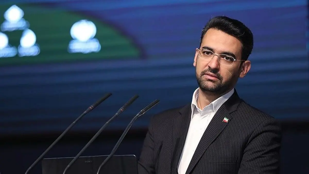 
 واکنش وزیر ارتباطات به اظهارات علم‌الهدی پیرامون استفاده از «تبلت توسط دانش آموزان»
