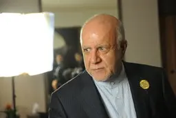 زنگنه |  ثبات بیشتر بازار جهانی نفت به دنبال انسجام اوپک