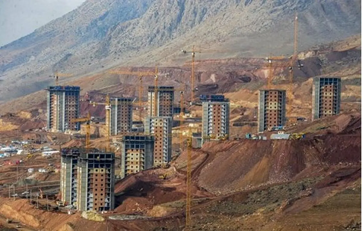 هدفگذاری مجلس برای ساخت یک میلیون مسکن، جوزدگی است |  دلایل ناموفق بودن دولت ها در تامین مسکن ایران؟ | توان فنی ما، ساخت سالیانه 600 هزار واحد مسکونی است