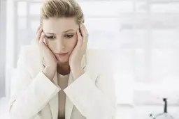 چگونه می‌توان مغز را درجهت کاهش نگرانی هدایت کرد؟
