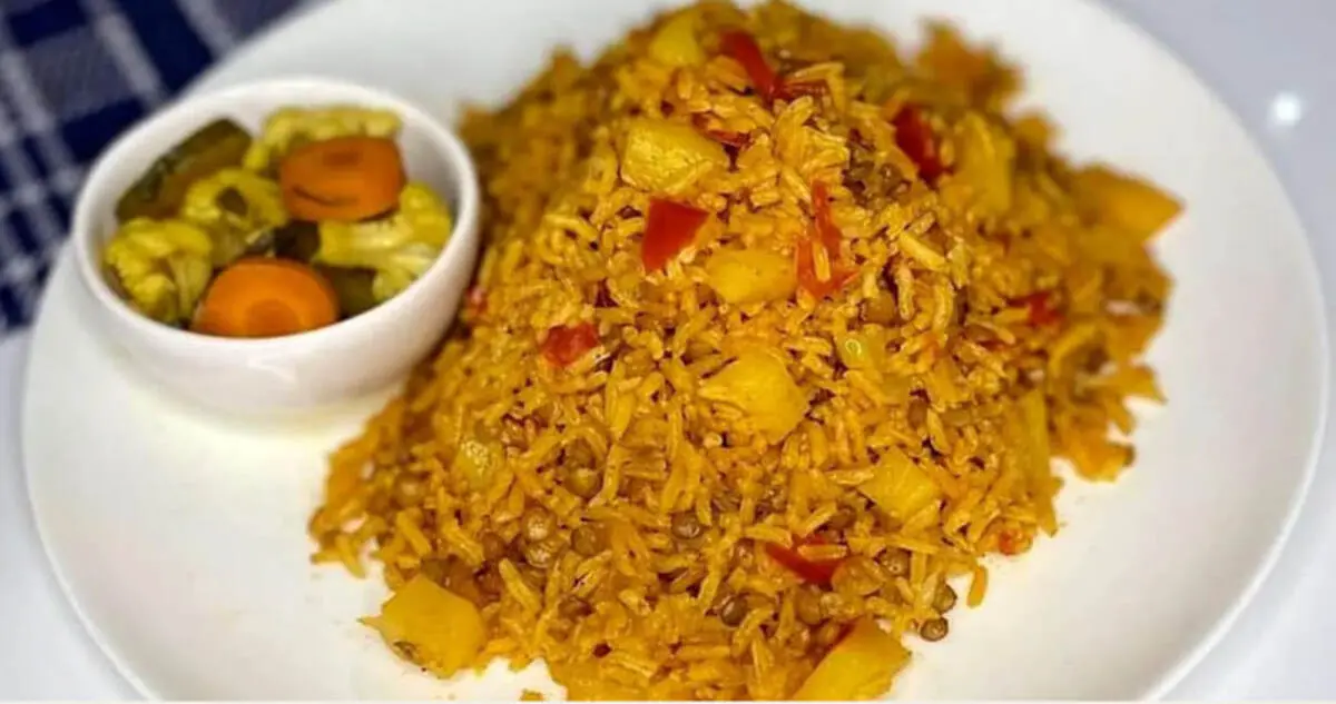 ناهار دمی عدس فوری درست کن با سیب زمینی مکعبی | طرز تهیه دمی عدس بدون گوشت با سیب زمینی مکعبی؛ راحت و فوری