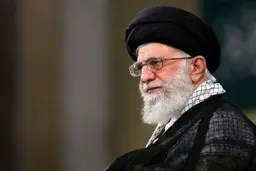 
آیت الله خامنه‌ای  |  سلام من را به کارکنان نیروی انتظامی برسانید
