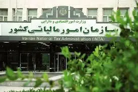 سهم بیشتر کارگران و کارمندان در مالیات‌ها | درآمد مالیاتی دولت از حقوق، ۲ برابر اصناف