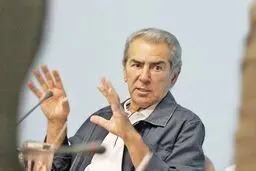 هوش بالای استاد فرامرز قریبیان در ۸۳ سالگی + ویدیو 