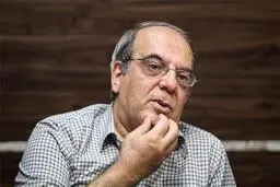 عباس عبدی: به پژوهشگران نق نزنید |  اگر ترسی از برملا شدن عملکردهای نادرست خود ندارید، همه اطلاعات و آمار مرگ و میرهای عادی و کرونایی را در اختیار جامعه قرار دهید؛ مطمئن باشید راهبردهایی از آن بیرون خواهد آمد که به کاهش مرگ و میر کمک می کند