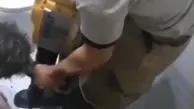 گیر کردن دست کودک در کفشور حمام در تهران + ویدئو