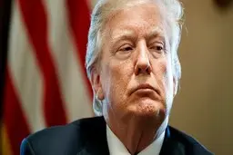 ترامپ: بدترین روزهای کرونا راپشت سر گذاشته‌ایم