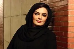 سارا خوئینی ها عکس بدون حجابش را حذف کرد| حذف استوری های سارا خوئینی ها 