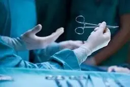 خارج کردن توده ۷ کیلوگرمی از بدن بیمار در بیمارستان هاشمی رفسنجانی شیروان