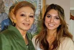 حاشیه های نور پهلوی |  «ولیعهد ایرانی که حتی فارسی بلد نیست» 