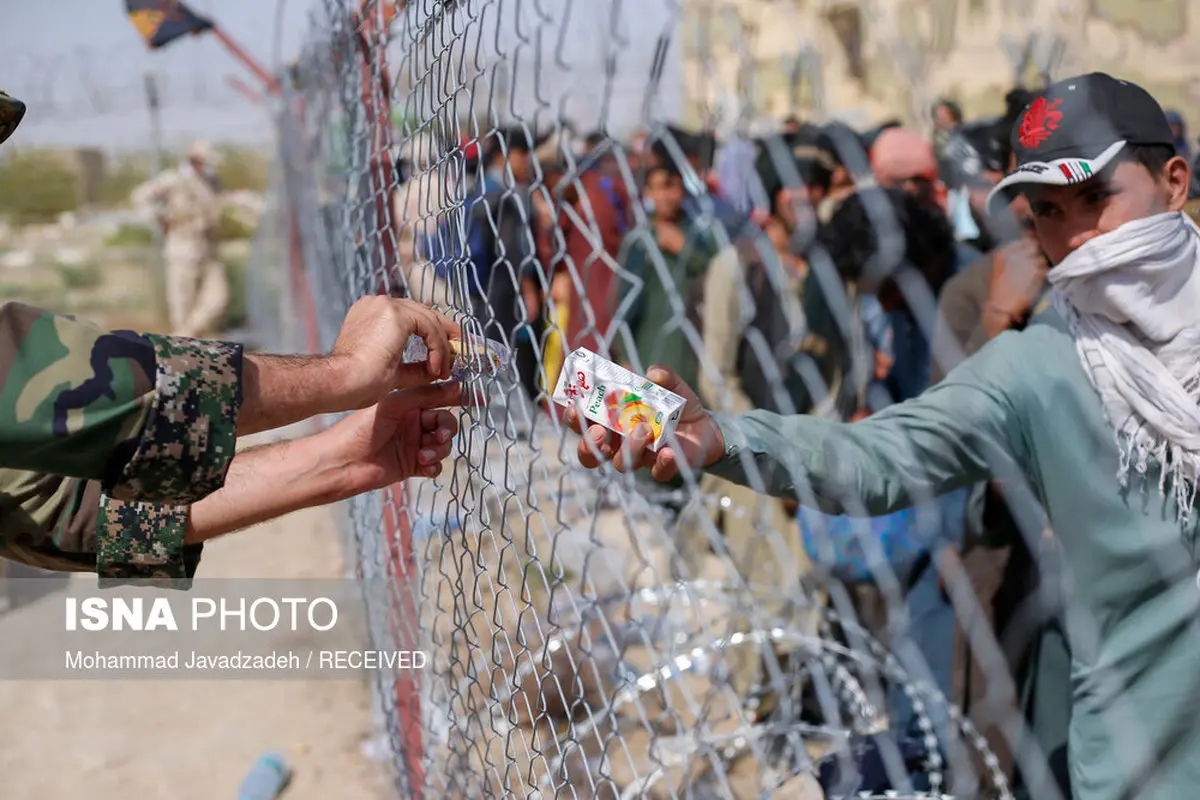 شهروندان افغانستانی در مرز ایران +تصاویر