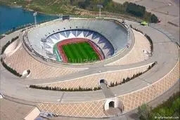 ۶ ساعت مانده تا داربی ۹۸ |  درهای ورزشگاه آزادی باز شد