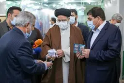 کاش مسئولان ما مثل سعدی بودند نه حافظ! 