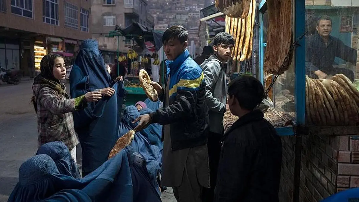 
واشنگتن نیمی از سپرده‌های بانک مرکزی افغانستان در امریکا را به قربانیان ۱۱ سپتامبر می‌پردازد
