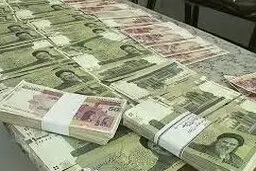 بدهی دولت به بانک مرکزی ۴.۴ درصد افزایش یافته است. 