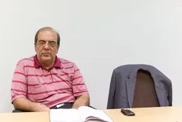 عباس عبدی: تیم مذاکره‌کننده دولت سیزدهم در مسیر ظریف حرکت می‌کند 