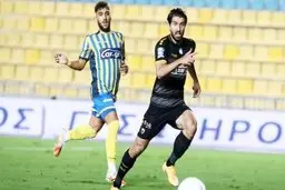 کریم انصاری فرد   |  من فقط برای گذراندن وقتم یا تعطیلات به یونان نیامدم.