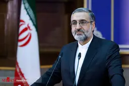 از ۵۴ هزار زندانی که به مرخصی رفتند تا مجازات سنگین برای محتکران ماسک 