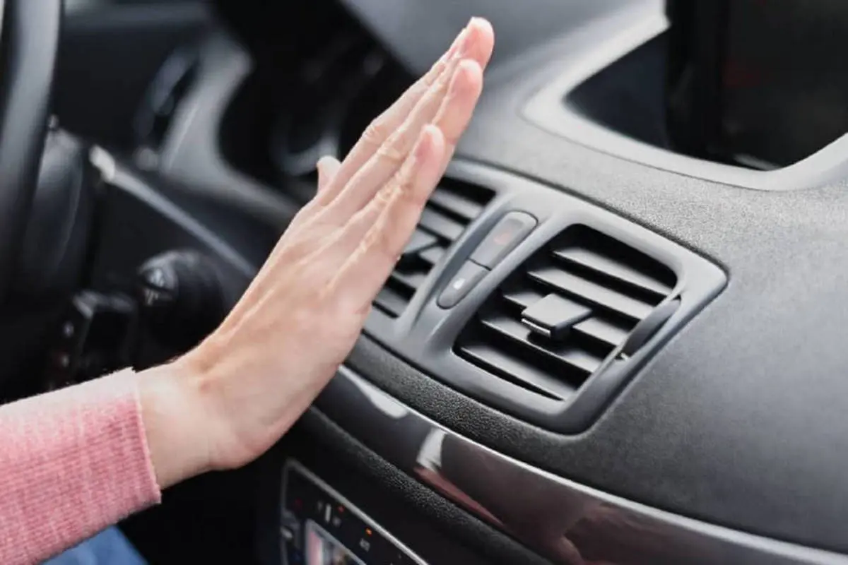 با این چند ترفند هم کولر ماشین را روشن کنید و هم مصرف سوخت را کاهش دهید! + ویدیو