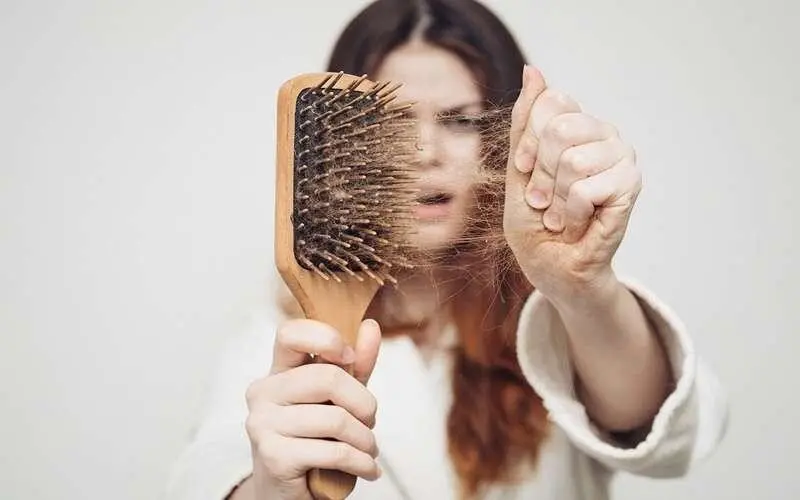 مصرف این ۳ خوراکی باعث ریزش مو می شود