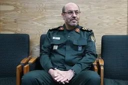 من نه احمدی نژادم، نه روحانی نه خاتمی!