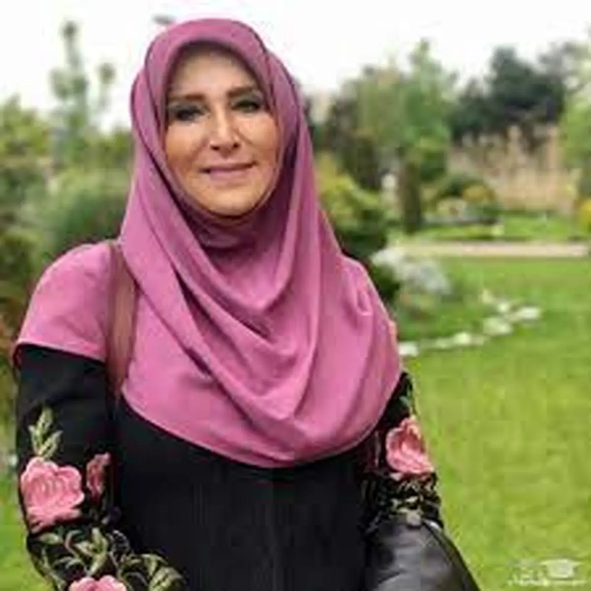 عکس “مجری معروف به خانه برمیگردیم” بعد مهاجرت به کانادا