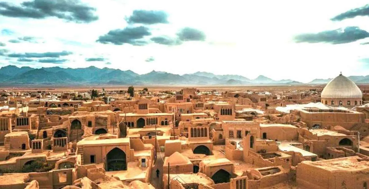بزرگ‌ترین روستای خشتین جهان در یزد+ویدئو