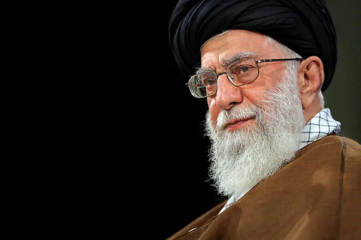 تشکر رهبر انقلاب از پهلوانان افتخارآفرین در رقابت‌های کشتی آزاد قهرمانی جهان