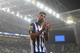 یک پیشنهاد باورنکردنی برای مهدی طارمی | میلان مقصد بعدی لژیونر پرسپولیسی ؟