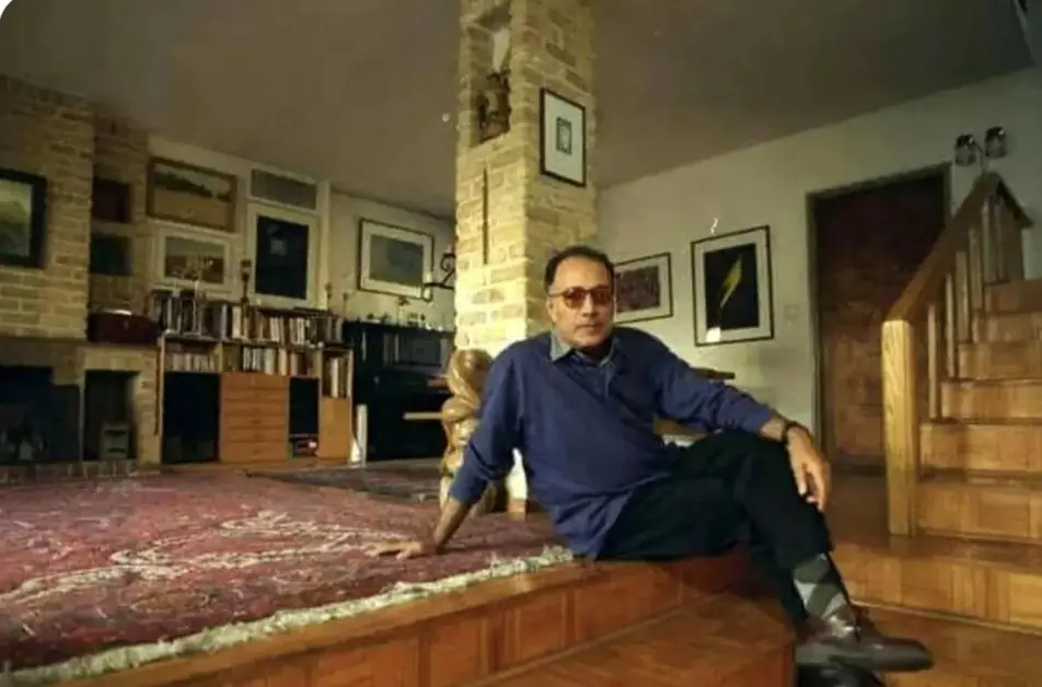 خانه کیارستمی هم از بمب‌ها در امان نماند