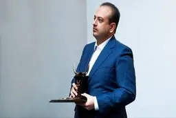 درخشش دوباره فولاد خراسان در جایزه ملی مدیریت مالی؛ تندیس سیمین برای دومین سال پیاپی

