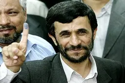انقلابی‌گری، پیروز میدان انتخابات ۱۴۰۰ | احمدی نژاد هم با این گفتمان در انتخابات ۸۴ موفق شد
