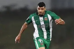 مهدی طارمی روی جلد روزنامه پرتغالی 