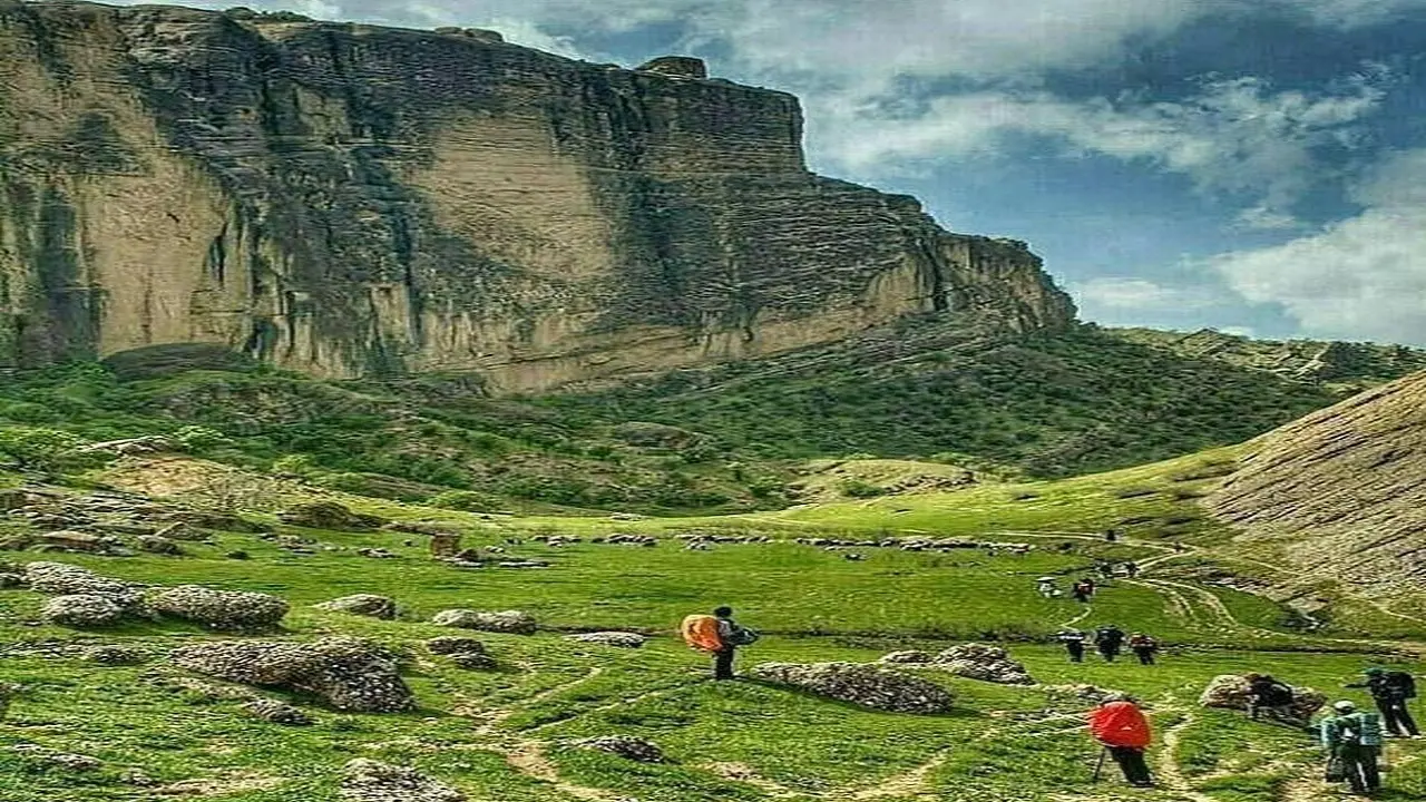 شکوه تاریخ در دل طبیعت | دژ محمدعلی‌خان، گنجینه‌ای در دزفول +ویدئو