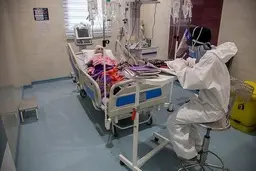 آخرین اخبار اُمیکرون در ایران |  بازگشت رنگ نارنجی به نقشه کرونایی کشور |  افزایش معنادار مراجعه سرپایی به مراکز درمانی