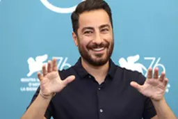 ویدیویی جالب از آشپزی کردن نوید محمدزاده برای فرشته حسینی