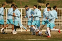 
تعطیلی تمرینات آبی‌پوشان  | تکلیف بازی استقلال مشخص نیست
