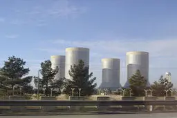 دستور تعطیلی نیروگاه برق شهید رجایی قزوین به دلیل آلودگی 