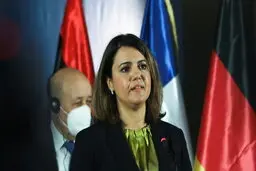 رایزنی وزیران خارجه انگلیس و لیبی درباره انتخابات و خروج مزدوران از این کشور