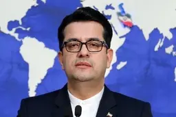 پمپئو و اربابانش جنگ را به تروریسم پزشکی رسانده‌ا‌ند 