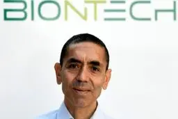 
کرونا تا ۱۰ سال دیگر با ما است