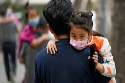 چین مجوز واکسیناسیون رده سنی ۳ تا ۱۷ سال با واکسن سینوفارم را صادر کرد