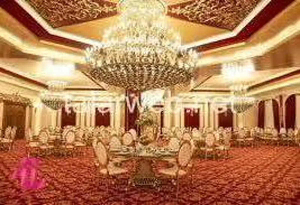 تالار‌ |  استاندار تهران با بازگشایی تالار‌های عروسی مخالفت کرد.